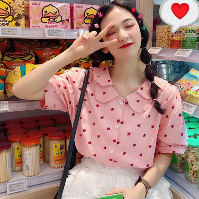 

Women Cartoon Strawberries Print Blouses Sweet Women Short Sleeve Shirt Peter Pan Collar Korean Casual Blouse Tops Fresh Style