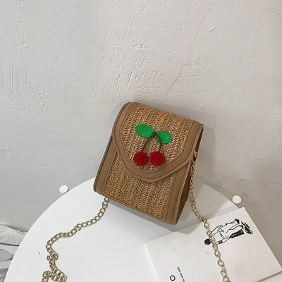 

2019 new summer wild Messenger bag female cute cherry woven bag fashion temperament shoulder chain mobile phone bag