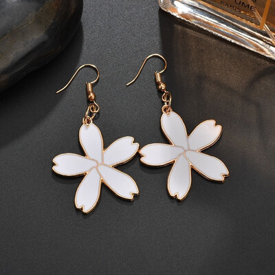 

Fashion Jewelry Elegant Sweet Style Ladies Necklace Handmade Jewelry Petal Necklace Wedding Engagement Party Girlfriend Gift