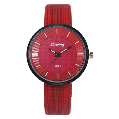 

Womens simple scale fashion wrist watch creative wood grain