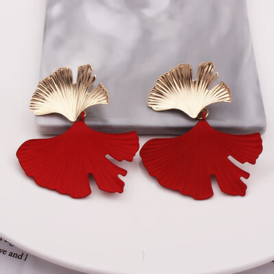 

2019 Big Ginkgo Leaf Shape Pendant Earrings for Women Bohemian Geometric Metal Painted Statement Earring Jewelry Christmas Gift