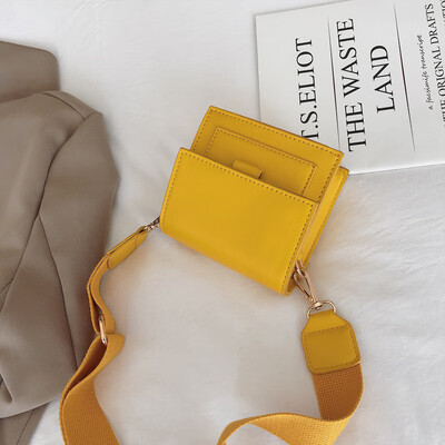 

Summer Sen wide shoulder belt small square bag 2019 new foreign gas mini womens bag advanced feeling single shoulder bag slanted