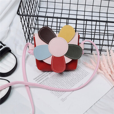 

Tailored Fashion Childrens Cute Cartoon Flower Color Matching Wild Shoulder Messenge Bag