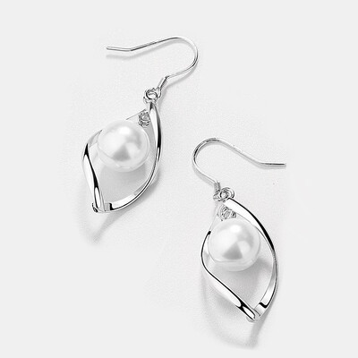 

Niche earrings trend pearl earrings ladies earrings temperament simple net red French earrings