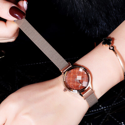 

Trend ins magnet watch beautiful romantic jelly mirror watch female watch