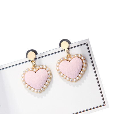 

1 pair new cute Love earrings 3 colors Heart Earrings simulated Pearl Candy color small fresh Korean version heart earrings