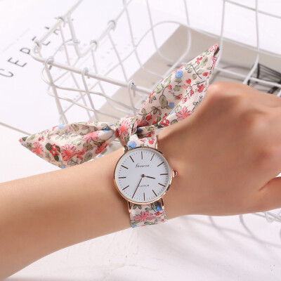 

RM Sweet Girl Bracelet Watch Womens Dress Watch Fashion Flower Cloth Design Watch