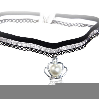 

Handmade Velvet Lace Vintage Choker Necklace For Women Collar Neck Jewelry Stretch Charm Gothic Punk Heart-Shaped Collar