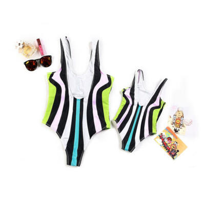

2019 Family Matching Swimwear Mother Father Girl Boy Kids Women One piece Bikini