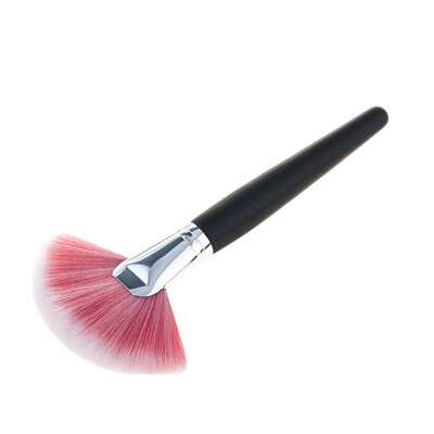 

1pcs Fan Shape Makeup Brushes Foundation Powder Blush Blusher Highlighter Contour Brush Cosmetic Brush Beauty Tools