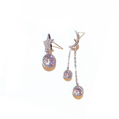 

1Pair New Arrival Asymmetry Full Rhinestone Moon Star Pendant Asymmetric Earrings For Women Fashion Personality Long