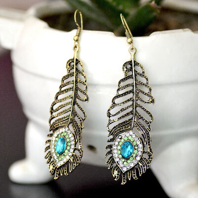 

New 1 Pair Chic Women Jewelry Vintage Drop Earrings Bronze Rhinestone Peacock Eye Feather Shape Dangle Earrings