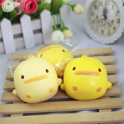 

YIWULASquishy Cute Yellow Duck Bread Phone Straps Slow Rising Bun Charms Gifts Toys
