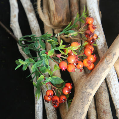 

Decorative Artificial Berry Holly Branch For DIY Festival Ornaments Christmas Tree Decorations Flower Arrangements Decor