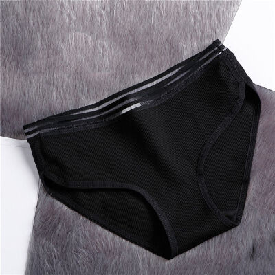 

2018 Women Vertical Striped Cotton Panties Female Mid Waist Breathable Briefs Solid Elastic Crotch Lingerie Intimates Underwear