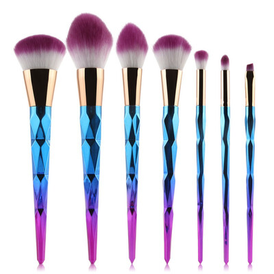 

5pcs7pcs10pcs New Brand Makeup Brushes Set Spiral Handle Cosmetic Foundation Eyeshadow Blusher Powder Blending Brush
