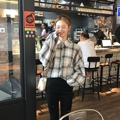 

2019 COCKCON fashion womens retro temperament check printed loose lapel shirt wild long-sleeved casual shirt