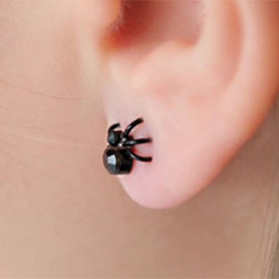 

2Pcs Black Spider Stud Earrings Punk Fashion Earrings For Women Beauty Halloween Gift