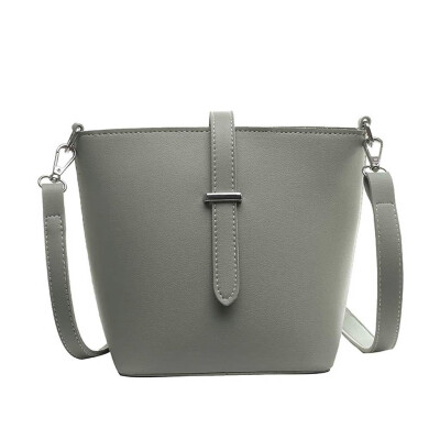 

Tailored Women 2019 New Fashion Shoulder Bag Retro Messenger Bag Casual Small Bucket Bag