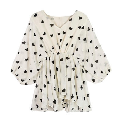 

Women Heart Print V Collar Blouse Shirt Summer Casual Batwing Long Sleeve Tops 2019 New Fashion Loose Chiffon Women Blouses