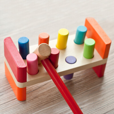 

YIWULABench Wooden Toy with Mallet hammering Block Punch&Drop Instruments