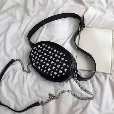 

Tailored Women 2019 New Rivet Shoulder Bag Casual Messenger Bag Fashion Pockets Chest Bag