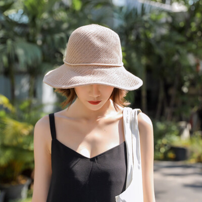 

The Korean version of Xia Bais fishing cap is worn with a bow-tie straw hat