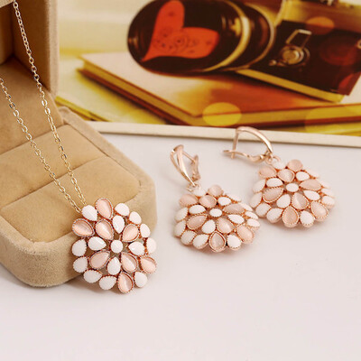 

Shiny Rose Gold Rhinestone Alloy Ear Stud Drop Earring Necklace Jewelry Set UK