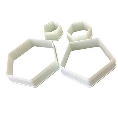

4Pcs Soccer Shape DIY Sugar Craft Decorating Fondant Cake Mold Print Plunger Football Cookie Cutter