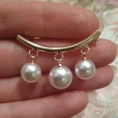

Pearl Brooch Inlaid Korea Simple Women Accessories Cardigan Anti-light Clip