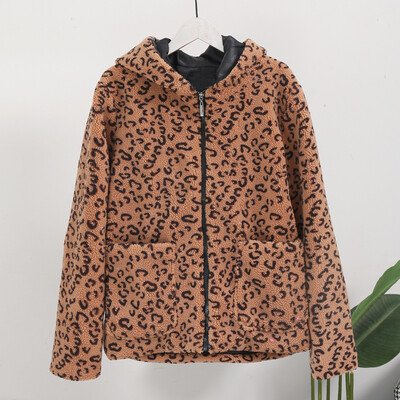 

Tailored Women Fashion Leopard Print Long Sleeve With Hat Short Wool Pellet Coat