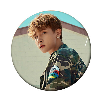 

Kpop Monsta Real Photo Same Heel Tin Plate Badge Brooch Cute Cartoon Brooch Bag Pendant Boys Girls Accessories Hot Gift for Fans