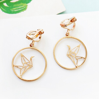 

Fashion Girl Hollow Out Art Crane Earring Wholesale Fashion Popular Earrings For Women