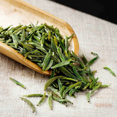 

Nonpareil Organic Han Zhong Wu Zi Xian Hao Pan Fired Pre-Ming Chinese Green Tea