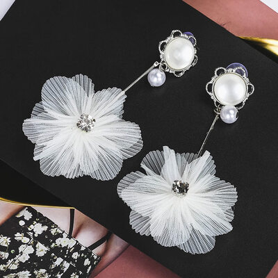 

New Lace White Flower Earrings Female Long Temperament Personality Exaggerated Earrings Jewelry Wholesale
