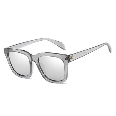 

Мода Женщины поляризованные солнцезащитные очки Квадратные заклепки вождения Солнцезащитные очки Женские зеркальные линзы Летний стиль Vintage Black Eyewear UV400.