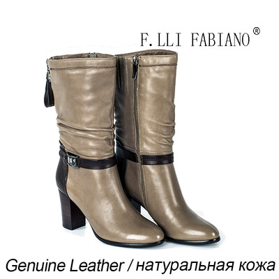 

Winter New Produced Mid-length Light Grey Half Boot with Black Leather Buckle Sheepskin Fashion Temperament Woman Boots