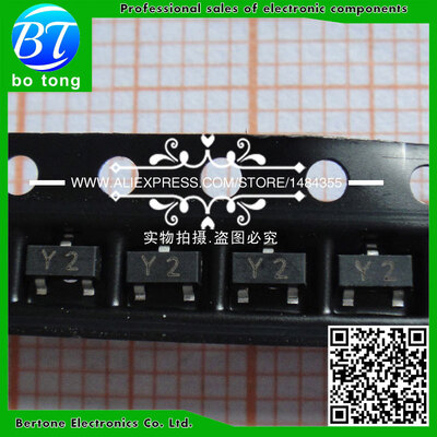

Free shipping 100PCS MMBT8550LT1G 8550 SS8550 Y2 15A SOT-23 Transistors PNP