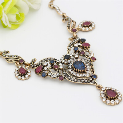 

Великолепный турецкий женский цветок Vintage ожерелье Античный золотой цвет Water Drop Смола Neckalce ювелирные изделия Индия Боге