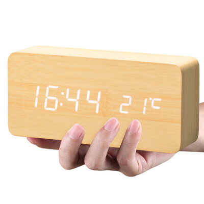 

Код будильника звуковой сигнал тревоги три группы творческого будильника немой температура электронные светящиеся гостиная часы часы дети интеллектуальные деревянные прикроватные тумбочки 1299-01 черный деревянный белый