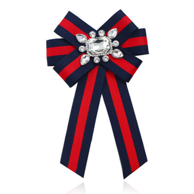 

Новые ботинки Кристалл Женщины Броши Штыри Холст Ткань Bowknot Галстук Галстук Корсаж Брошь для женщин Одежда Аксессуары для одежд