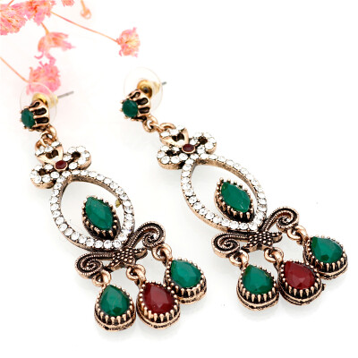 

Новые турецкие женщины Vintage Long Dangle Earrings WaterDrop Resin Hollow Round Rhinestone Retro Love Earring Этнические свадебны