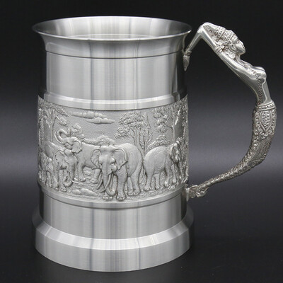 

Восточная оловянная оловянная пивная кружка - чистое олово 97% бессвинцовое олово BJ12L ручной резной красивой тиснением ручной работы в Таиланде