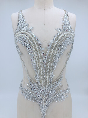 

Чистая ручная вышивка на черном / королевском блеске / розовом красном платье для айронов на сетчатых кристаллах, обрезка 56 * 44 см