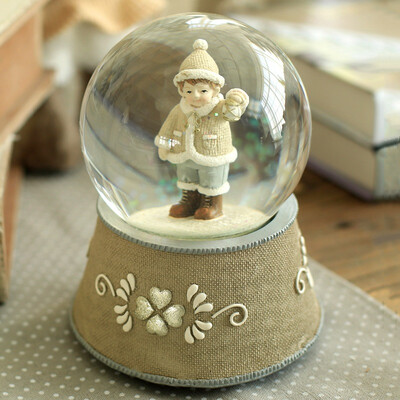 

Jingdong Supermarket] Yiko home creative gift pony music crystal ball music box