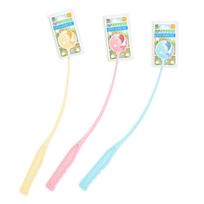 

Thousand feathers Soleil pet dog toy dog training toy tennis throwing bar labor saving ball not bending over to give a tennis ball random color