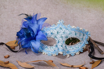 

FANLUS Masquerade Mask for Women Mardi Gras Mask with Flower White Lace hollow out princess mask
