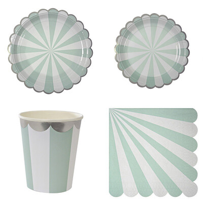 

FANLUS Party Disposable Set 16 Dinner Plates&8 Paper cups Napkins 20 Count Heavyweight Paper Plates for Upscale Wedding