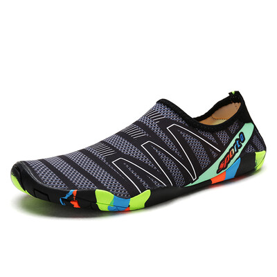 

Hot 2018 Summer Outdoors Unisex Beach Aqua Shoes For Adult Comfortable Seaside Walking Upstream Lightweight Swimming Sneakers