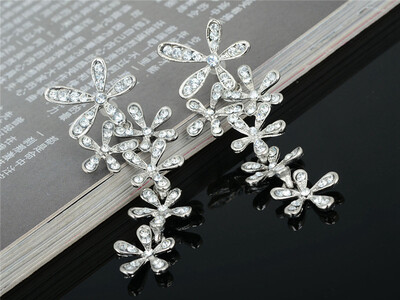 

1Pair Luxury Fashion Crystal Rhinestone Long Snowflake Flower Dangle Earrings Ear Stud